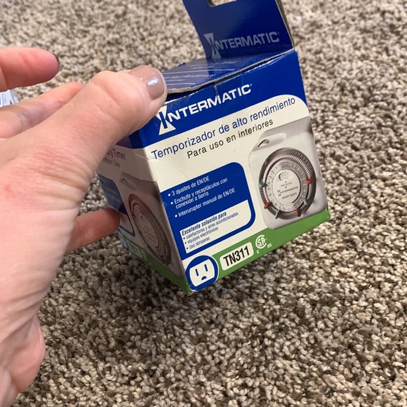 Intermatic TN311 15 Amp Heavy Duty Grounded Timer - Picture 2 of 2